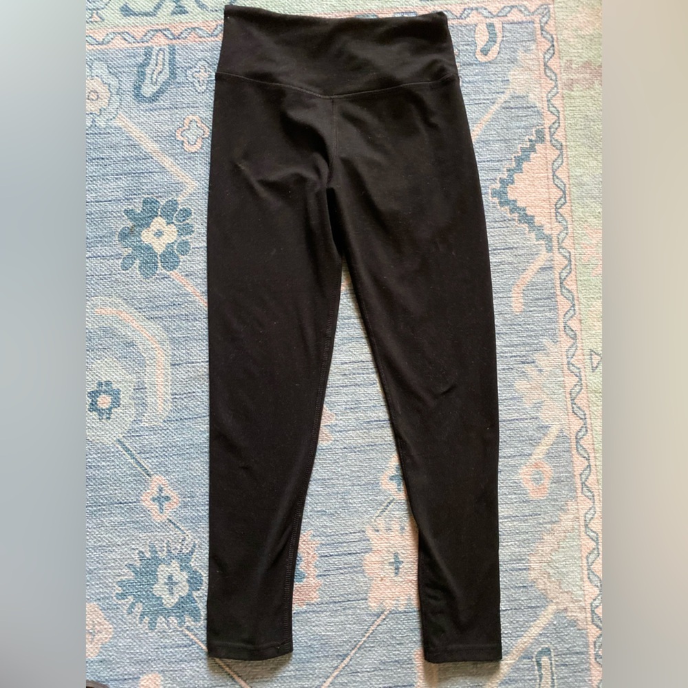 🔥🔥SO Classic Sporty Black Mid-Waisted Yoga-Band Stretchy Cotton-Feel Leggings